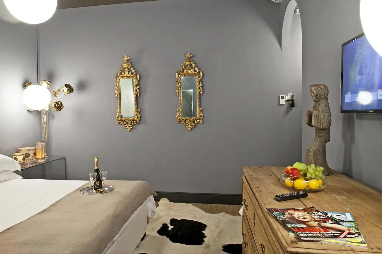 Апартаменты Palazzo Gallery - The Tuscan Collection Флоренция